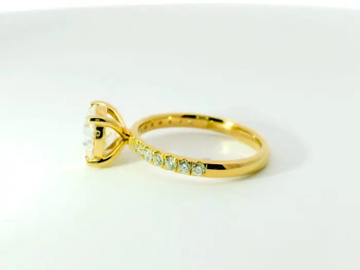 Emmy round brilliant solitaire