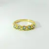 Cinq five stone bezel